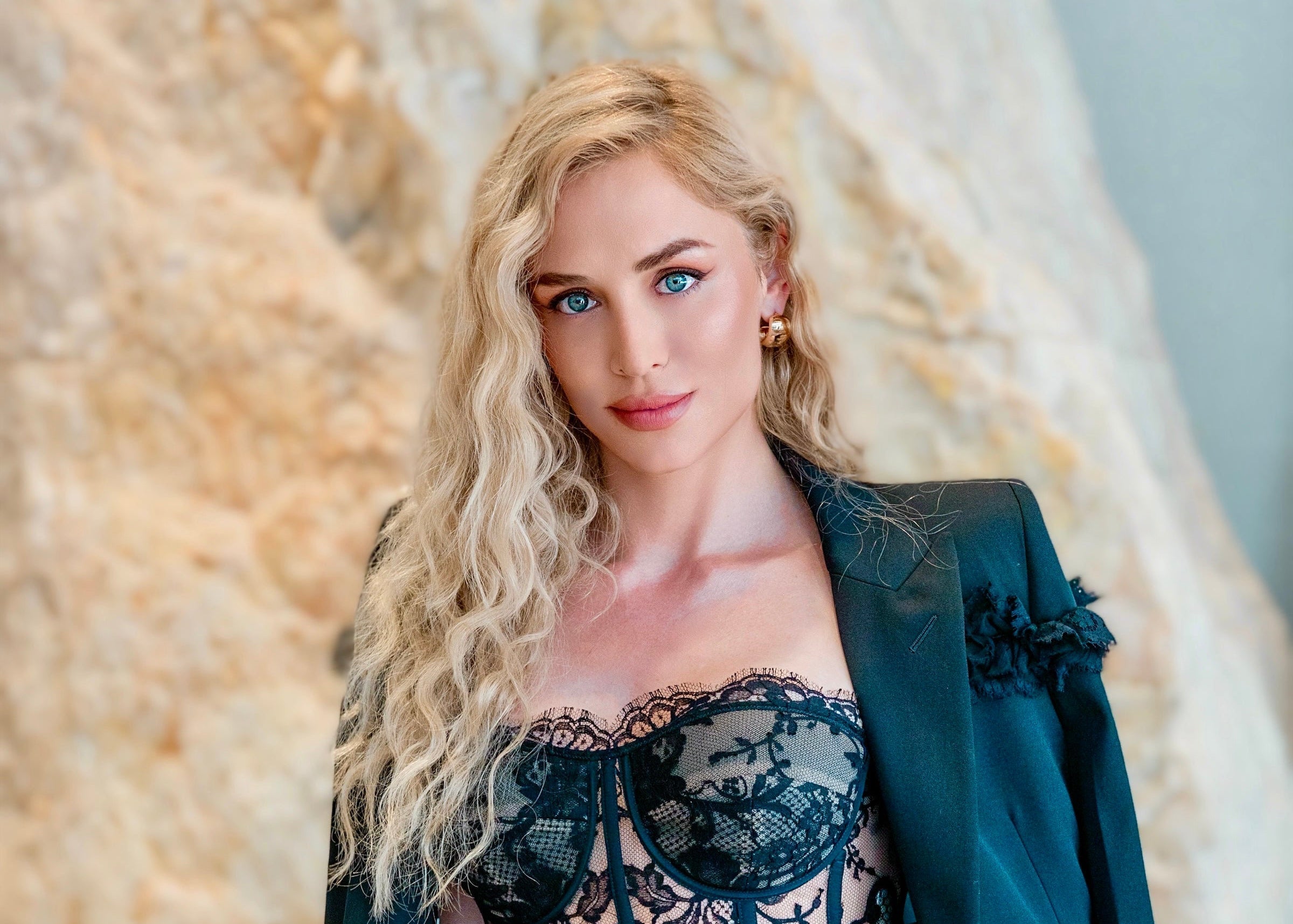 The Multifaceted Rise of Sandra Fransson From Equestrian Arenas to Entrepreneurial Elegance